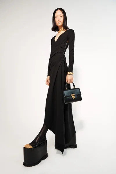 Look 12